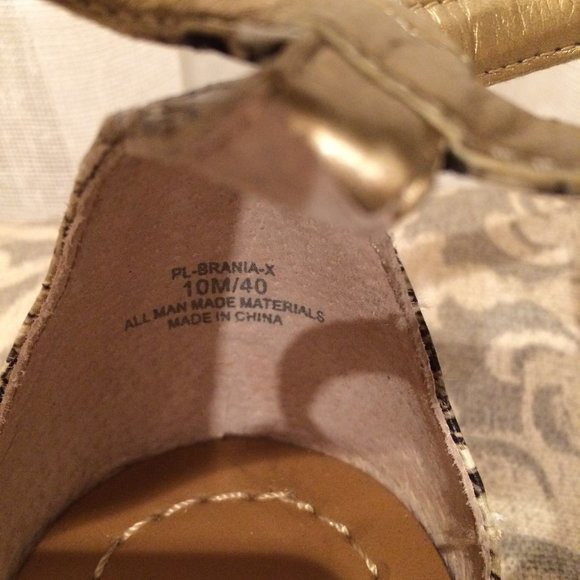 BCBG Gladiator Sandals, python snakeskin pattern - Picture 14 of 14